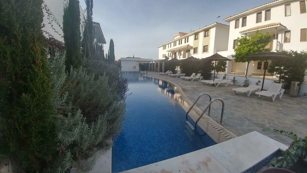 Emerald Heights Tersephanou Zypern