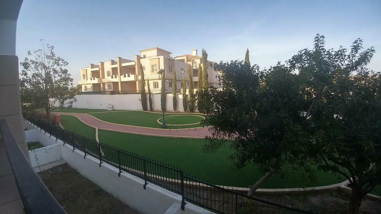 Emerald Heights Tersephanou Apartment
