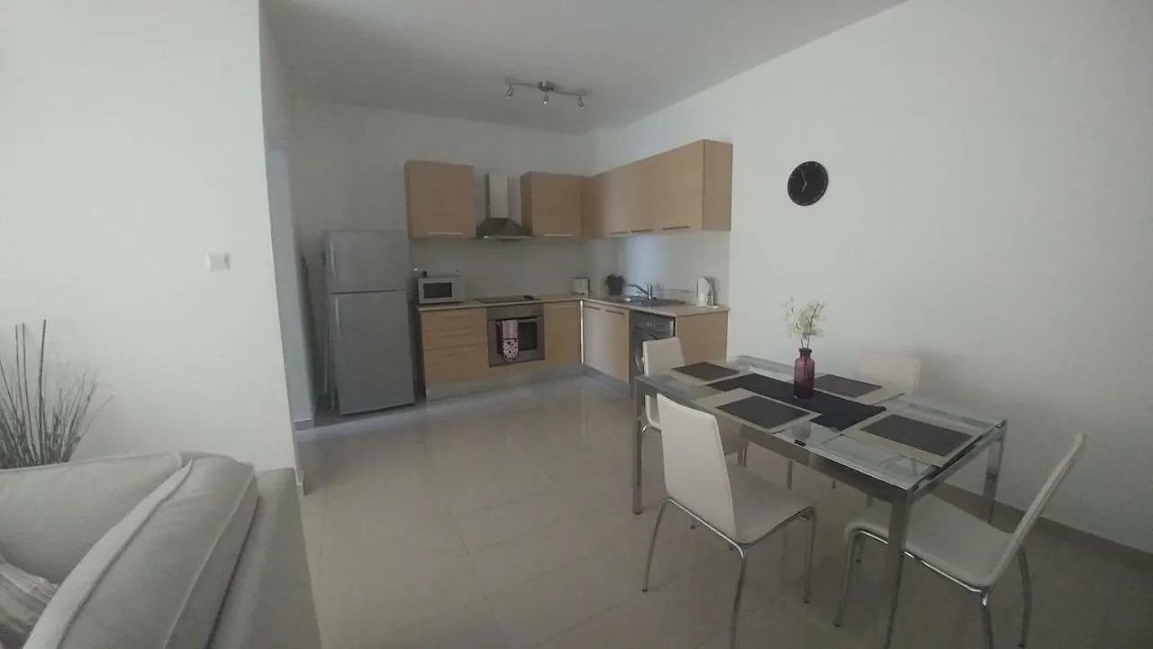 Apartment Emerald Heights Tersephanou